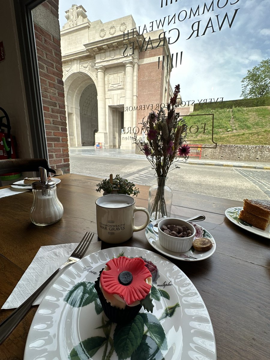 Νele Bille tweet media