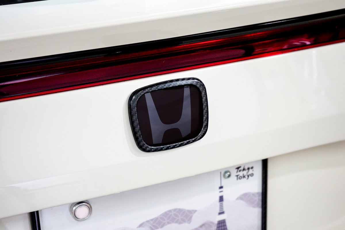 シビック タイプR（FL）用ドライカーボン製エンブレムカバー発売決定