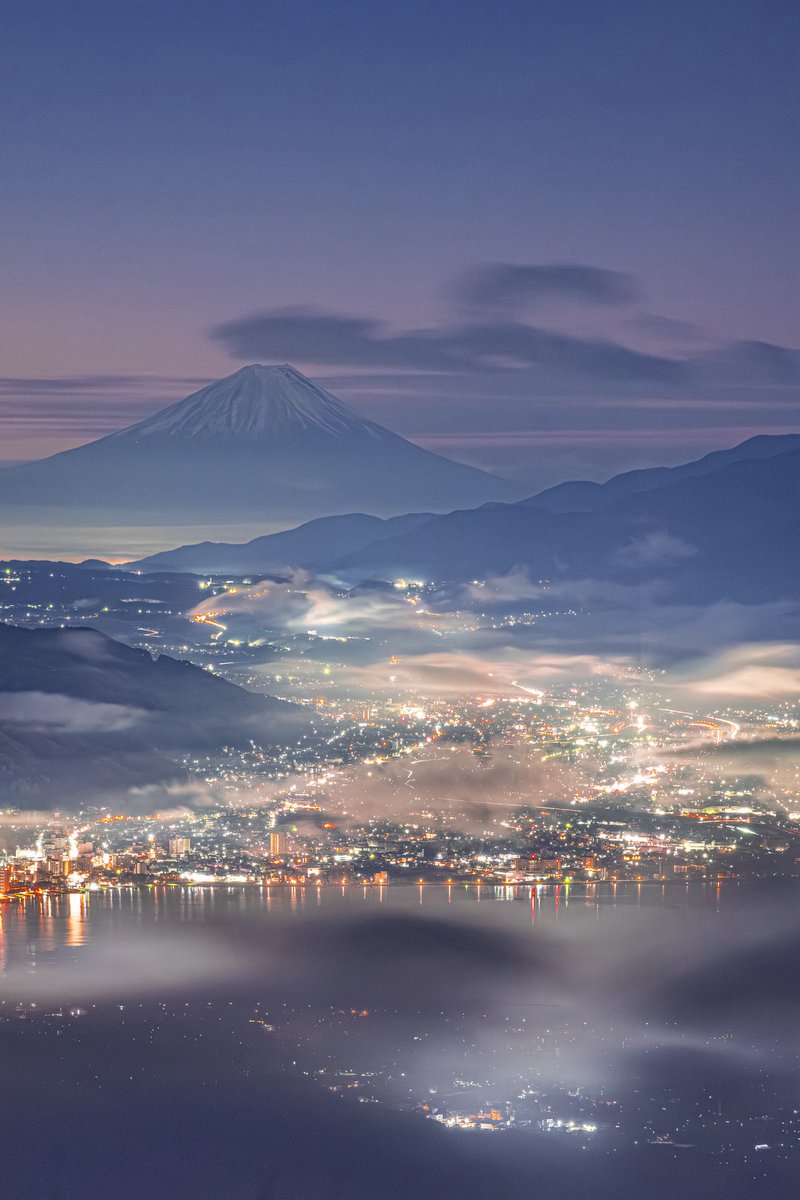 かたわれどきの富士雲海が夢のよう