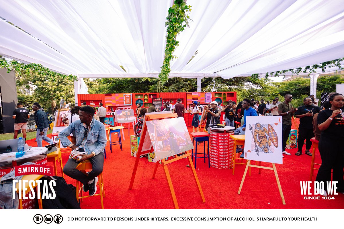 Your girl partnered with Smirnoff to bring Art to unconventional spaces by spearheading the “we do we” art campaign! 
Collaboration over competition any day!
So proud of my team 🩵