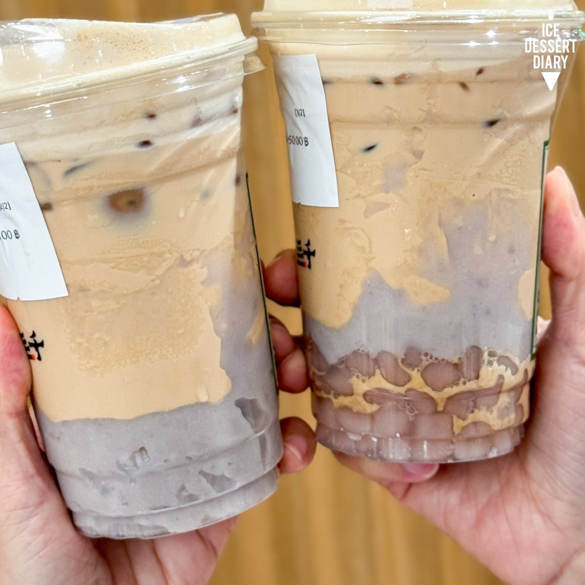 ชานมเผือกฟีเวอร์มาก💜 มาลองอีกร้าน CHICHASanChen เผือกเนียนละเอียด กริ๊บบบ ไม่มีเสี้ยนเลย 😳 มีแบบเผือกล้วนกับเพิ่มไข่มุกเผือกหนึบๆ ส่วนตัวชาจะเป็นชาดำ เผือกอร่อยมาก เลิฟฟฟ เมนูนี้จะมีเฉพาะหน้าร้านน้า ตอนนี้ยังไม่มีเดลิเวอรี่จ้า <a href="/aroii/">@aroii บอกต่อ</a> #อร่อยบอกต่อ