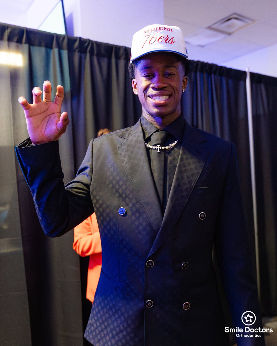 Good night from Brooklyn 🐻

#SicEm | #CultureofJOY | <a href="/smile_doctors/">Smile Doctors - Official</a>
