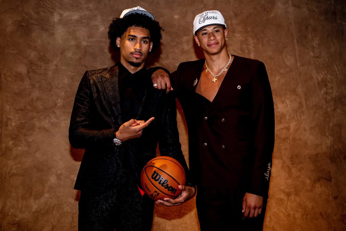 KingBunjamin's tweet photo. Let’s see what happens……#gsg #SanAntonio #spurs #nbadraft2025 https://t.co/JbTNbyAFFm
