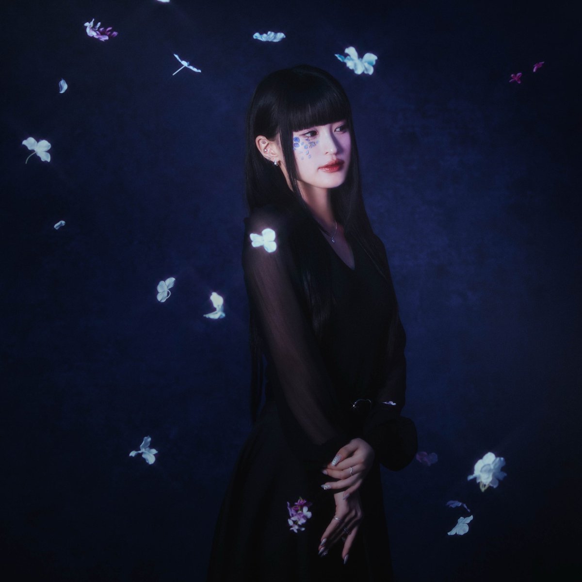 NW_commentguest's tweet image. 6/28(土)24:00~
FM NORTH WAVE「J-HITS FLOOR」
コメントアーティスト🗣️
💬 汐れいら @ushio_reira
💬 reGretGirl @rgg_official
💬 夜々 @__imyoyo__
radikoで聴く📻
radiko.jp/share/?t=20250…
#ノースJHF
#ノースウェーブ
