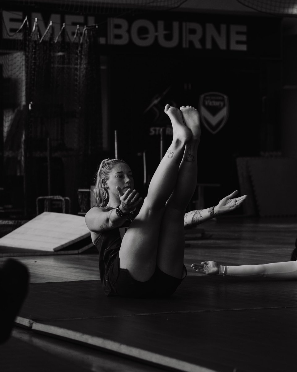 Just let us romanticise mat pilates for two seconds okay 🧘‍♀️😌

#DemonSpirit