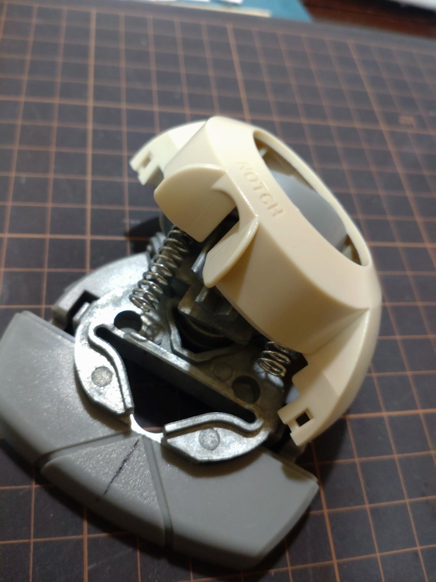 indust_moe's tweet photo. 壊れた……(・_・;)
これだけ売ってないかな…。
#クラフトパンチ https://t.co/0UPdIRqwNk
