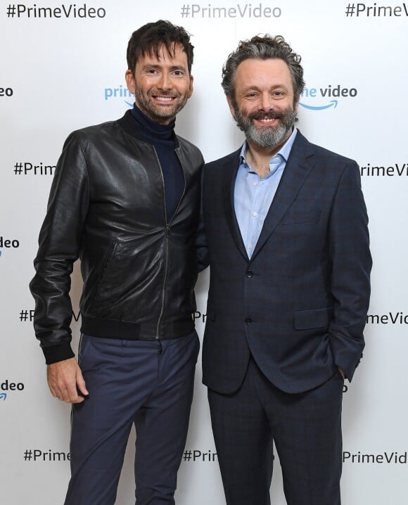 Congratulations!

Your timeline has been blessed by a fancy schmancy David Tennant and Michael Sheen!

Pass 🕺 it 🕺 on 🕺!