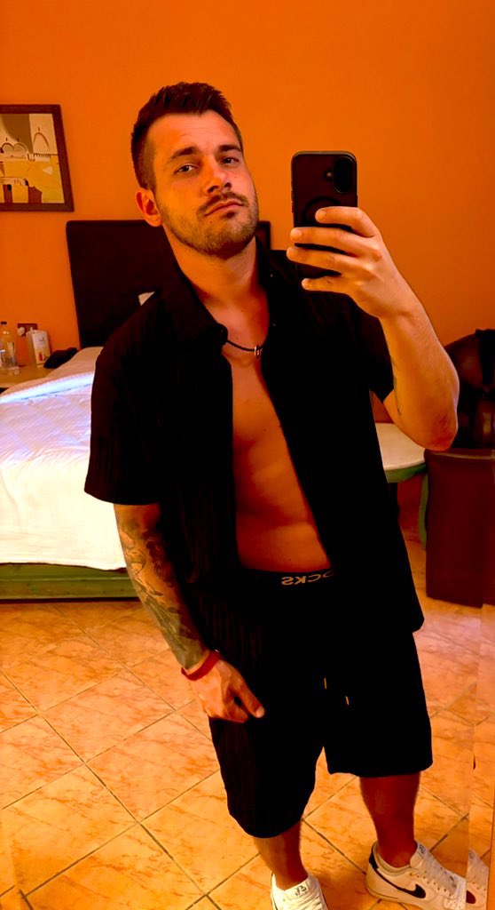 _Master_Maxx's tweet image. 😈RT GAME 🔥

💬Comment 4€ (Max. 2 )

✅Like 4€

♻️Retweet 4€

🕞444 Minuten 😮‍💨

Die Fotze will und muss bluten 😈
@RTslavemaster @rt4dom @rt_feet @alphaxfindomrt @RT_4Promo @RT_4Promo @rtfordoms @RT4Kings