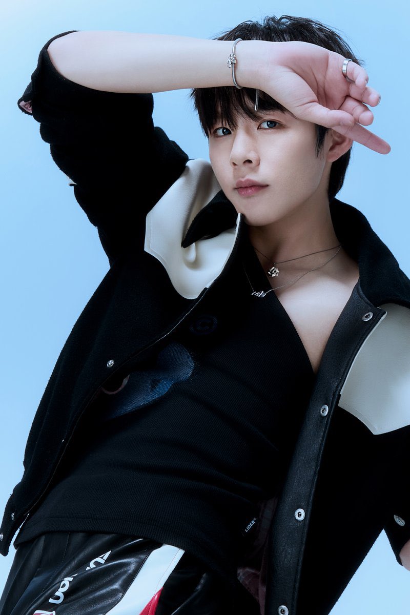 ibbyouu's tweet photo. ถ้าพี่เป็นตำรวจพี่จับหนูแล้ว บิดขนาดนี้ 🫨🚨

#เหยาจื่อหาว #YaoZihao #姚梓豪 
#NEXT1DE_YAOZIHAO #NEXT1DE
#NGGxNexT1DE #MessageFromMyHeart https://t.co/IpxeAoFwvv