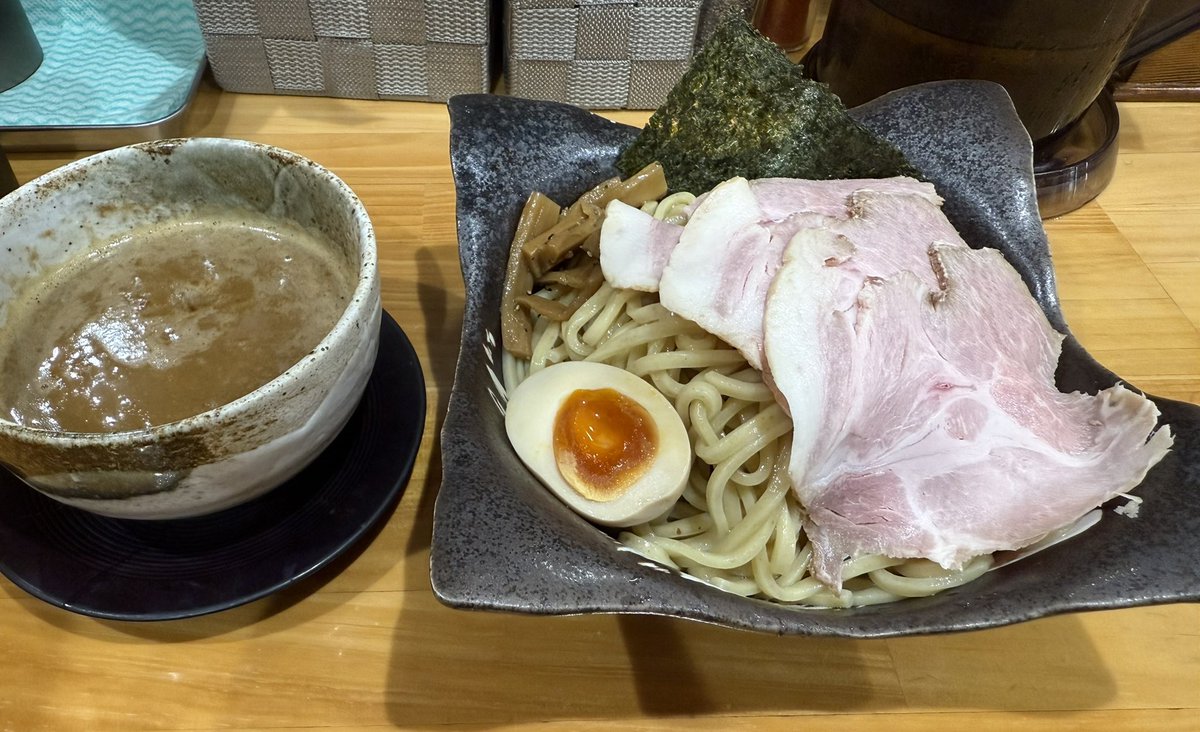 junya_7_3's tweet photo. https://t.co/p3g9EdFqb1