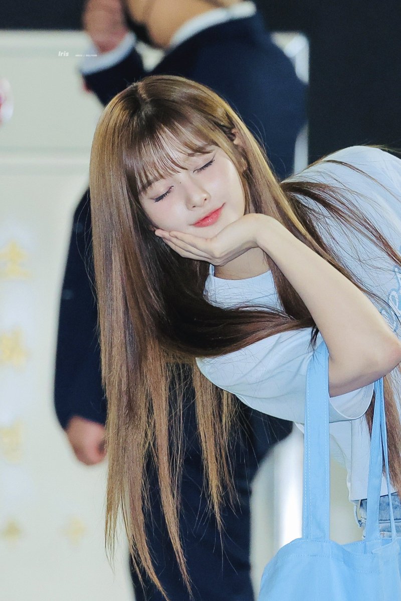 _iris_sy's tweet photo. 250626 아기,, ₍ᐢ..ᐢ₎ ,,ෆ
#NMIXX #엔믹스 #SULLYOON #설윤 https://t.co/XtrD14Hv89