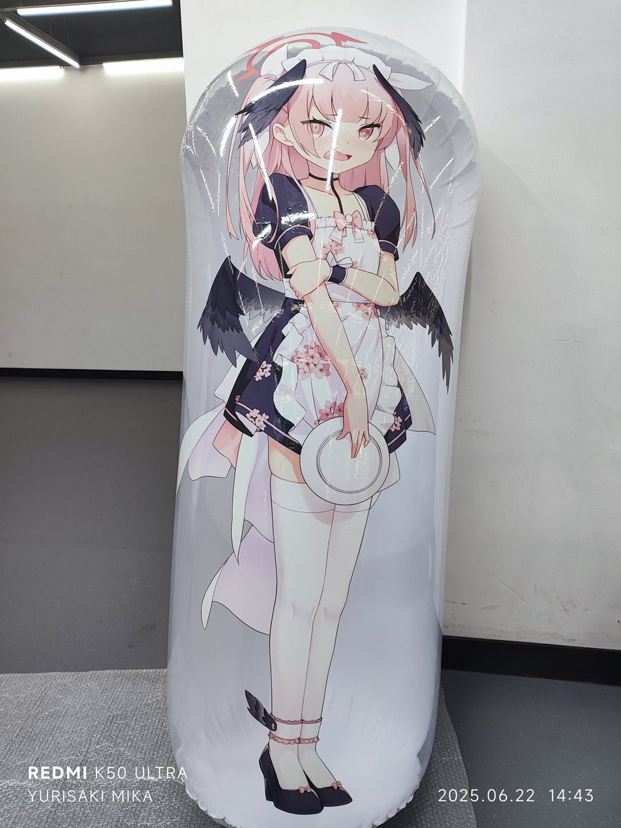 seele233's tweet photo. 最���的野生小女孩，要被抓住吃掉惹 https://t.co/vuKwZzdA28