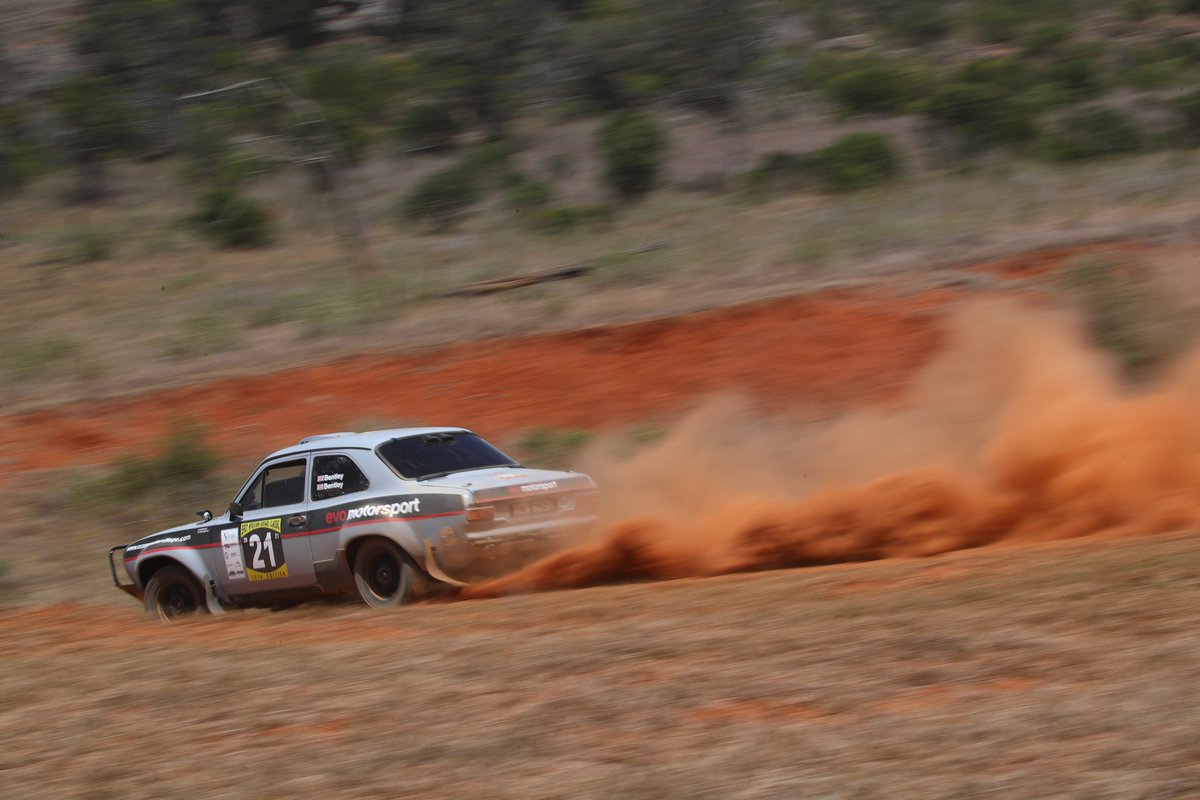 The Classic Safari (@eastafricansc) on Twitter photo Can you 'hear' these pictures? 😉
Mark and Ed Bentley wringing their Ford Escort RS 1600 MkI.
📷<a href="/McKlein_Rally/">McKlein Photography</a> Can you 'hear' these pictures? 😉
Mark and Ed Bentley wringing their Ford Escort RS 1600 MkI.
📷<a href="/McKlein_Rally/">McKlein Photography</a>