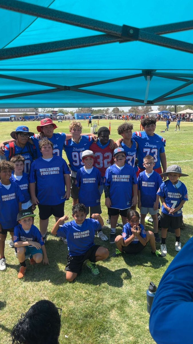 AlessioCisneros's tweet photo. 2025 Bulldawg Youth Camp https://t.co/41ZMAy2JWm