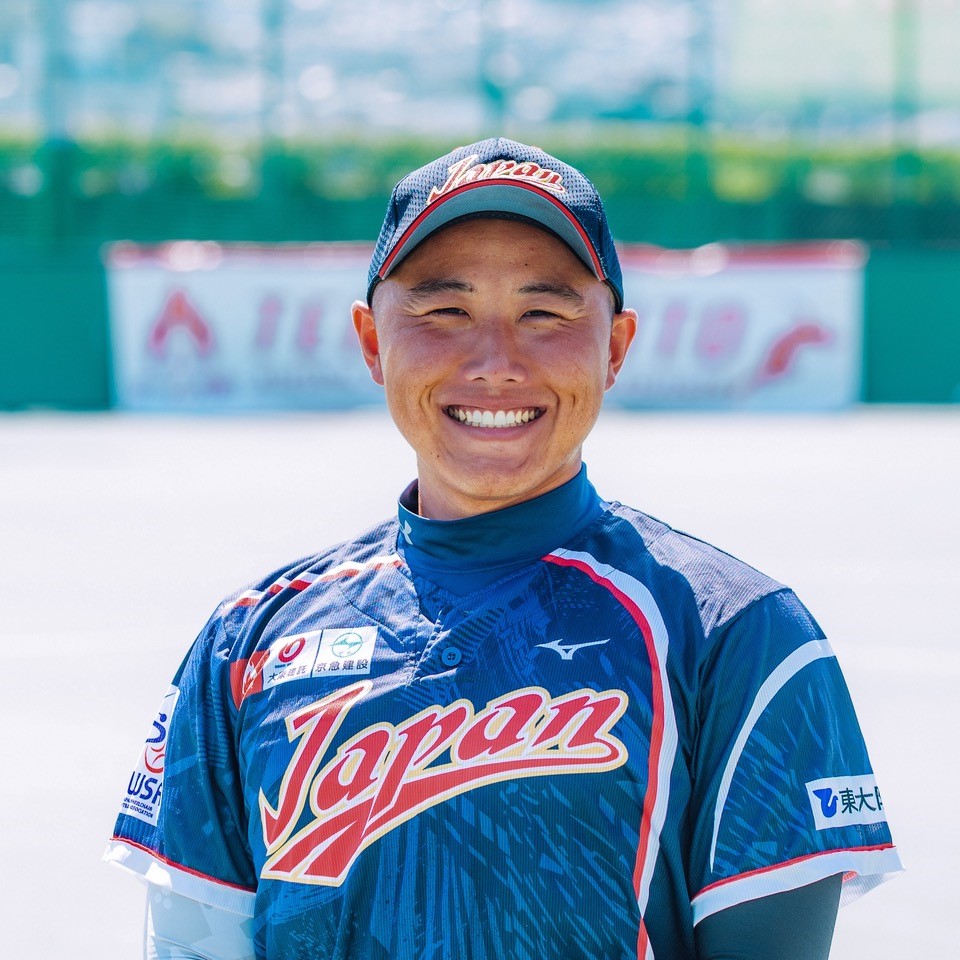 keio_st's tweet image. 電気情報工学科卒業の小貫怜央さん。
大学進学と同時に車椅子競技と出会い、障害者アスリートとコーチとして活動。大学院退学の決意と、人との関わりについて語っていただいた。現在は企業で勤務しながら競技活動も継続中。
詳細はbit.ly/43Zq4Bgで。
#塾員来往 #慶應理工(2025年5月15日掲載)