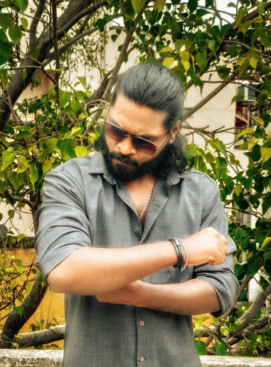 madhandineshstr's tweet photo. Beat me Hate me
U Can Never Break Me
I Am OG STR FAN ❤️🔥📈🔥
#SilambarasanTR #atman #madhandineshstr #ogstrfan
#simbufansforever #simbu #strfansclub https://t.co/C6ovpgds0U