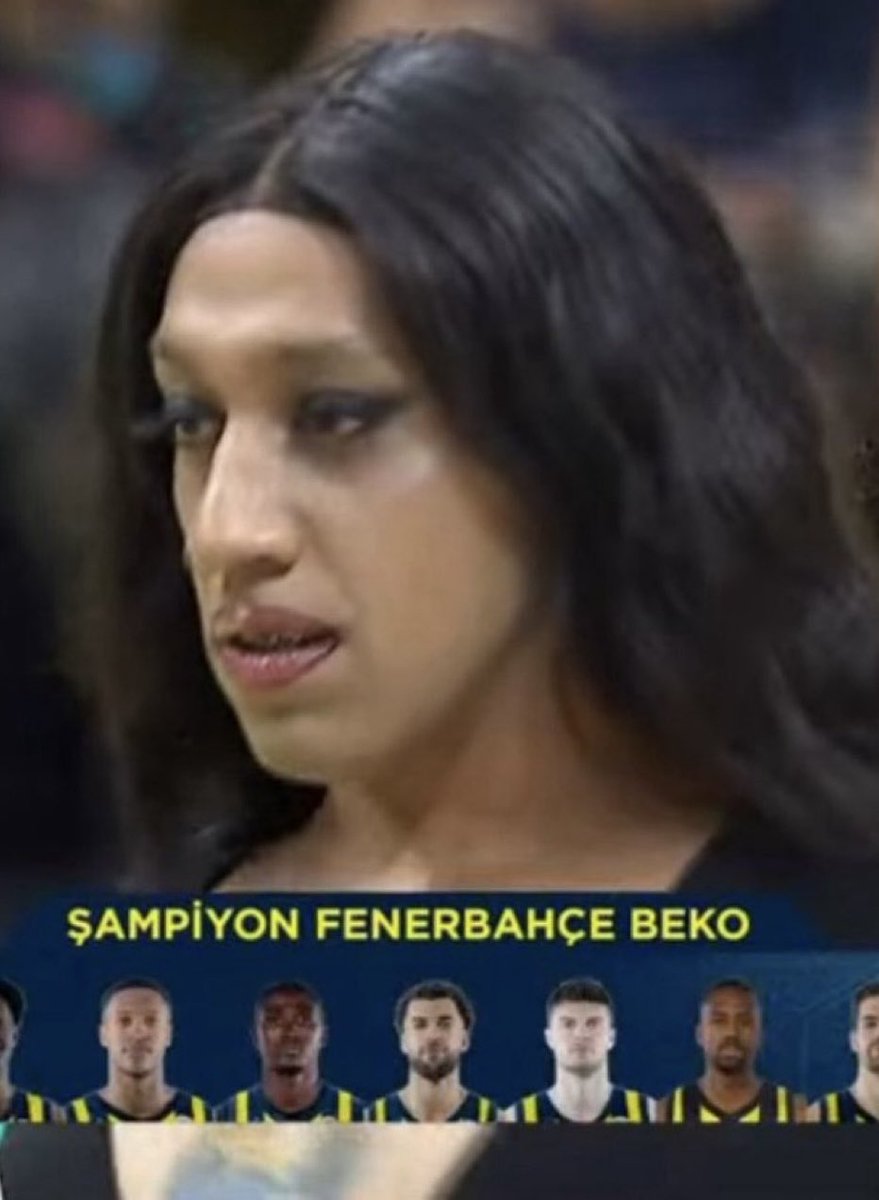 Önce şeytan şimdi travesti ile Fenerbahçe ne yapmaya çalışıyor ? Türk toplumuna neyi aşılamaya çalışıyor ? Aile yapımızda, kültürümüzde, dinimizde bunun karşılığı nedir ? Lut kavmi mi, spor kulübü mü artık araştırılsın <a href="/RTErdogan/">Recep Tayyip Erdoğan</a> <a href="/AliYerlikaya/">Ali Yerlikaya</a> <a href="/dbdevletbahceli/">Devlet Bahçeli</a> <a href="/DIBAliErbas/">Prof. Dr. Ali Erbaş</a> !!!