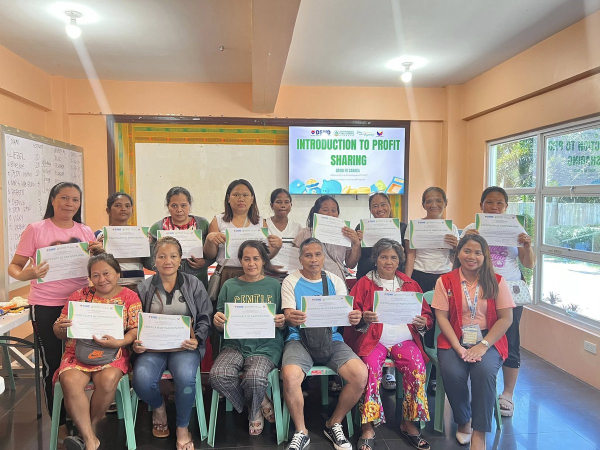 BINHI NEWS | SLP Caraga boosts capacity with financial trainings, site visits, and monitoring to help associations grow sustainable microenterprises.
READ MORE: caraga.dswd.gov.ph/2025/06/29960/

#BawatBuhayMahalagaSaDSWD
#SulongKabuhayanTungoSaPagyabong