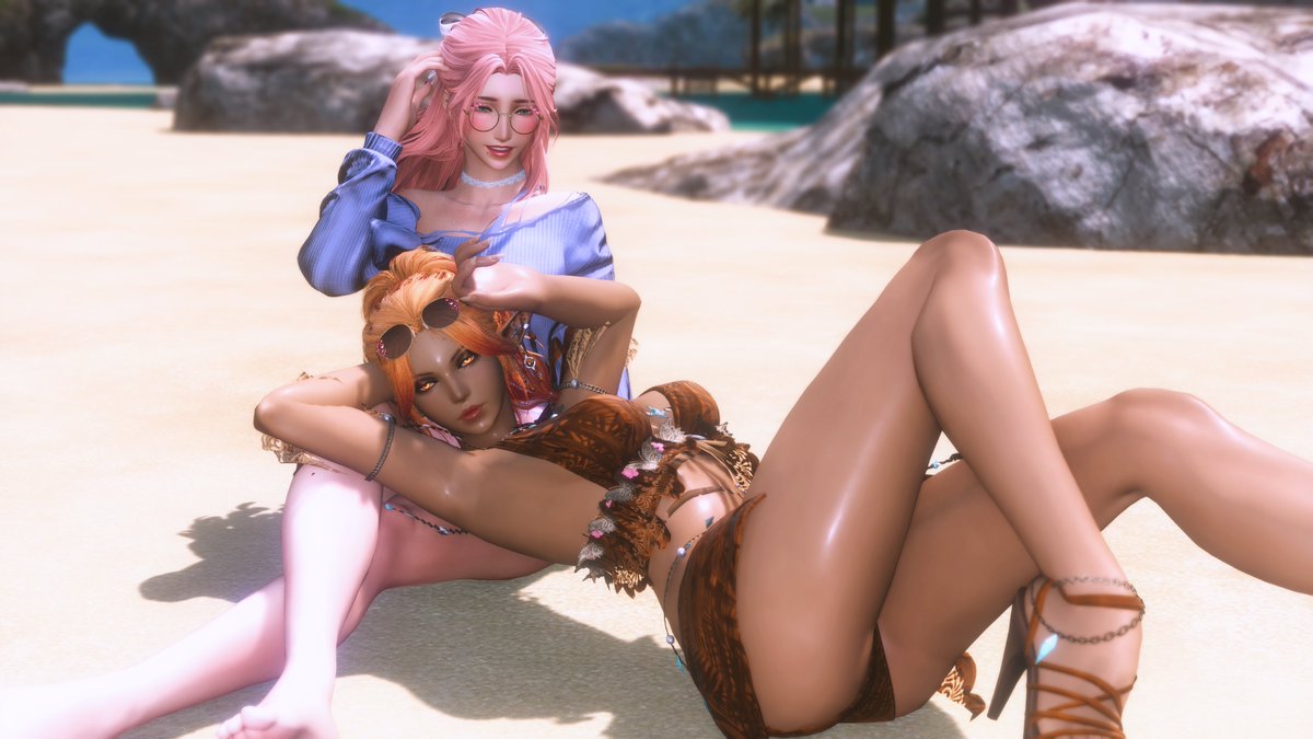 GranolaBrekkie's tweet image. Spent the last few days meeting some of the hottest middies :P
@Squishy_lychee