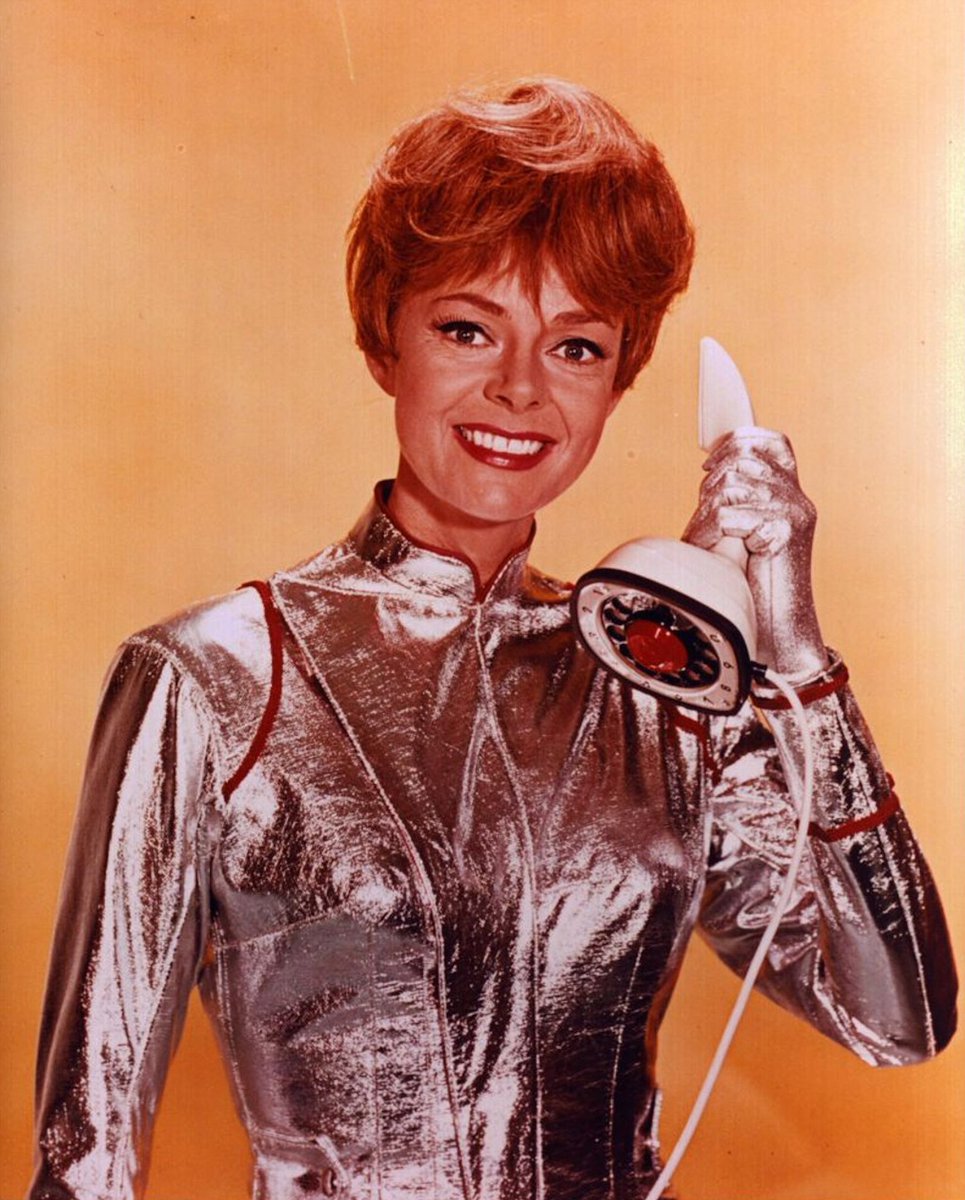 GREETINGS FROM THE JUPITER 2 🚀 June Lockhart turns 100 today! From "Meet Me in St. Louis" to "Lassie" to "Lost in Space," the actress has been appearing in movies since 1938!