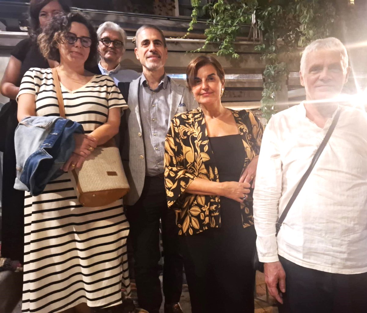 Πραγματοποιήθηκε σημαντική συνάντηση στην Αθήνα μεταξύ αντιπροσωπείας του ΕΠΚ υπό την ηγεσία της Συμπροέδρου Βούλας Τσέτση και της Γενικής Γραμματέα Benedetta De Marte και της ηγεσίας των Οικολόγων ΠΡΑΣΙΝΩΝ, με επικεφαλής τον Συμπρόεδρο των ΟΠ Κ. Ζιάβρα  facebook.com/photo?fbid=114…