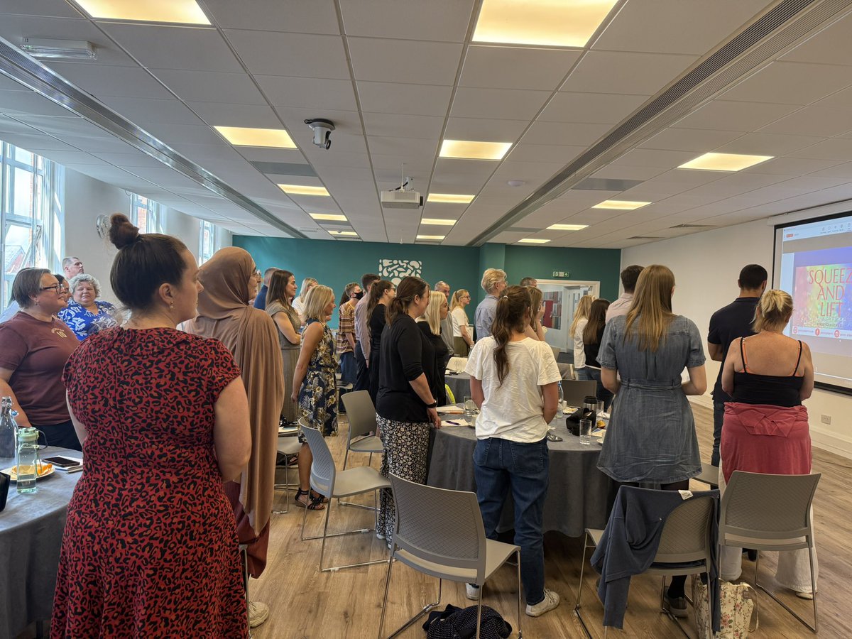 Full house for day 1 of our course! As usual a wise and engaged audience.
Looking forward to a fun day 2
