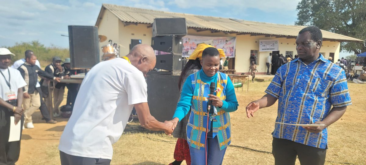 Artists trained in cultural heritage preservation by #BUSE's Culture and Heritage Studies Department, in collaboration with the National Arts Council of Zimbabwe and the Ministry of Sport, Recreation, Arts, and Culture, received their certificates of participation at the launch