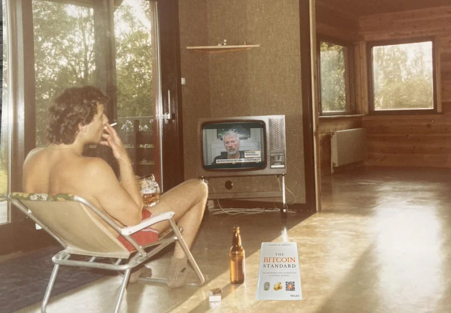 If it wasn't for women, this is how most guys would live