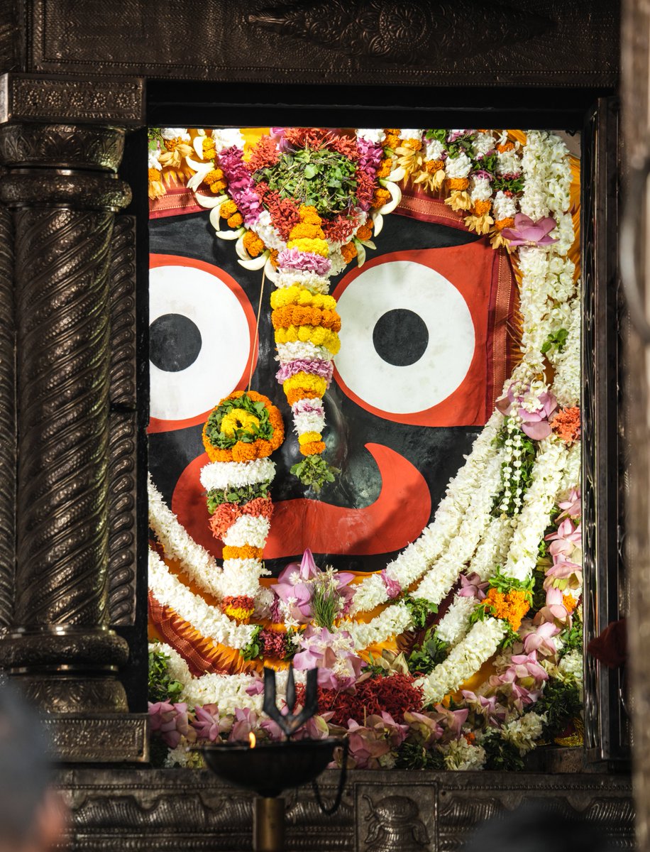 ତାର ନବଯୌବନ ବେଶ ଦେଖିବାକୁ ଆଖି ଚାହିଁ ବସିଥିଲା 🥰🙏