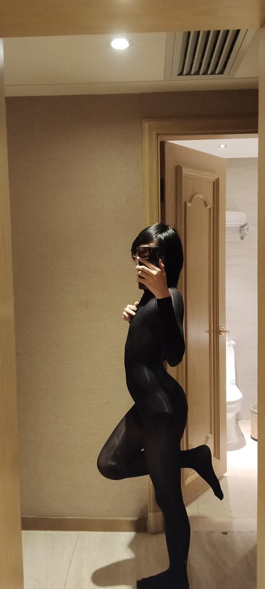 yilingya's tweet photo. awa
#男娘 https://t.co/edlNdFGGV5
