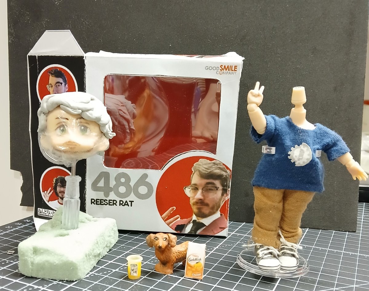 o__mayari__o's tweet photo. #CmndrConnArtist #masterpeesies #gocatboys
My first foray into nendo customs. A bit rushed but I'm happy with the results!
(If you saw this post before...no you didn't) https://t.co/MTIXYpMg1E