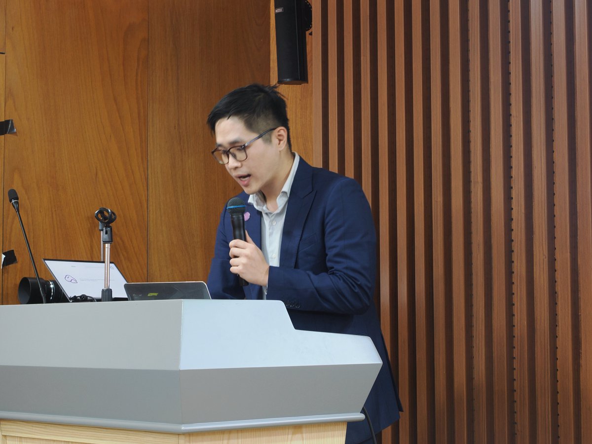 Tsinghua_Uni's tweet image. To address the challenges of peri-urban &amp;amp; informal communities that are vulnerable to climate risks, #TsinghuaRen Dao co-founded @YUSEA_insights &amp;amp; shared on #COP29 &amp;amp; #COP30 as a Vietnamese Youth Delegate to bring youth perspectives to co-create sustainable cities.#MyTsinghuaStory