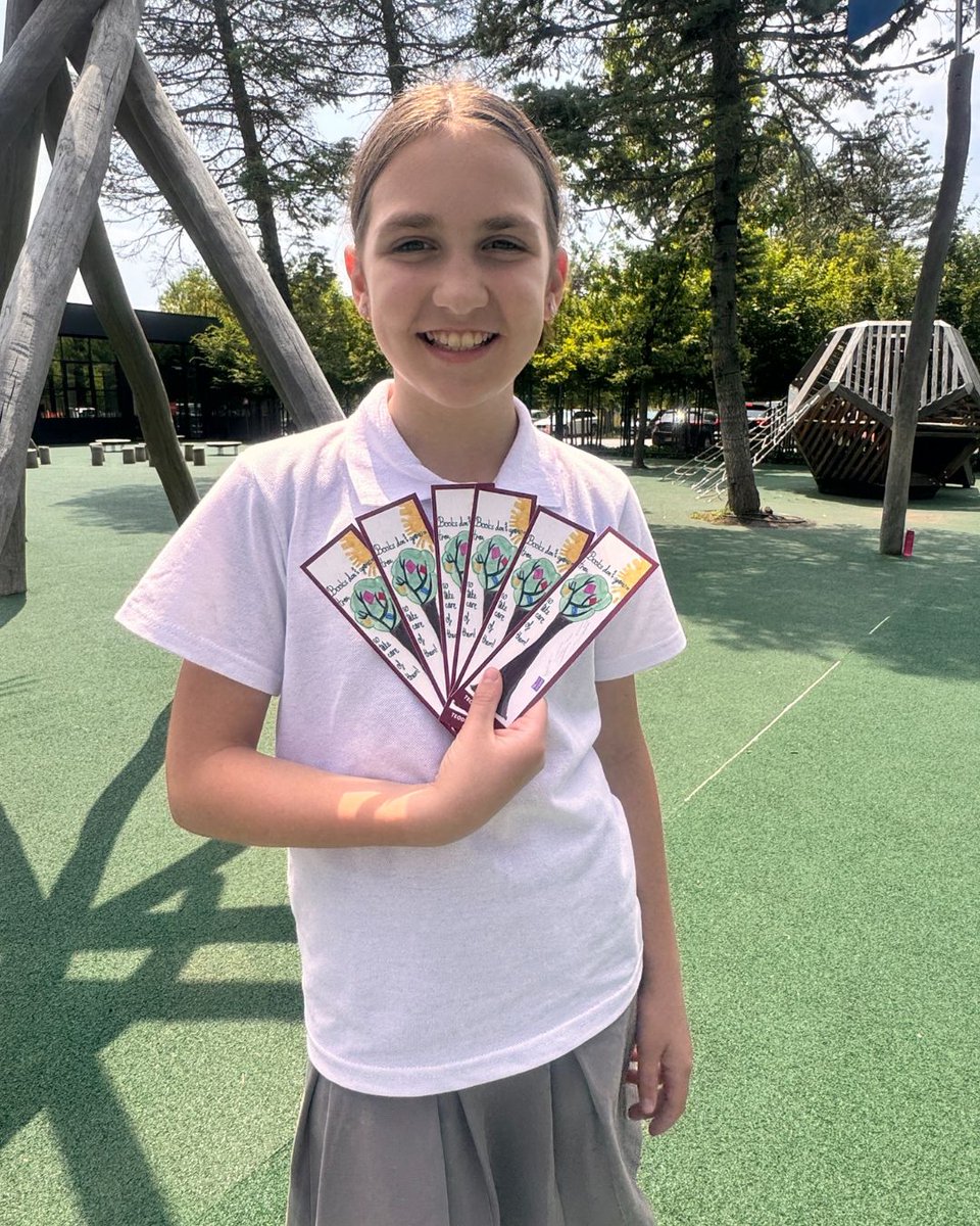 CSBucharest's tweet image. Huge congrats to our bookmark competition winners! 🌟 Your creativity and love for reading shone bright this #WorldBookWeek. Well done to all who took part! 📚✨ #CSBLovestoRead #ProudtobeCSB #CSB30Years #PrimaryEducation