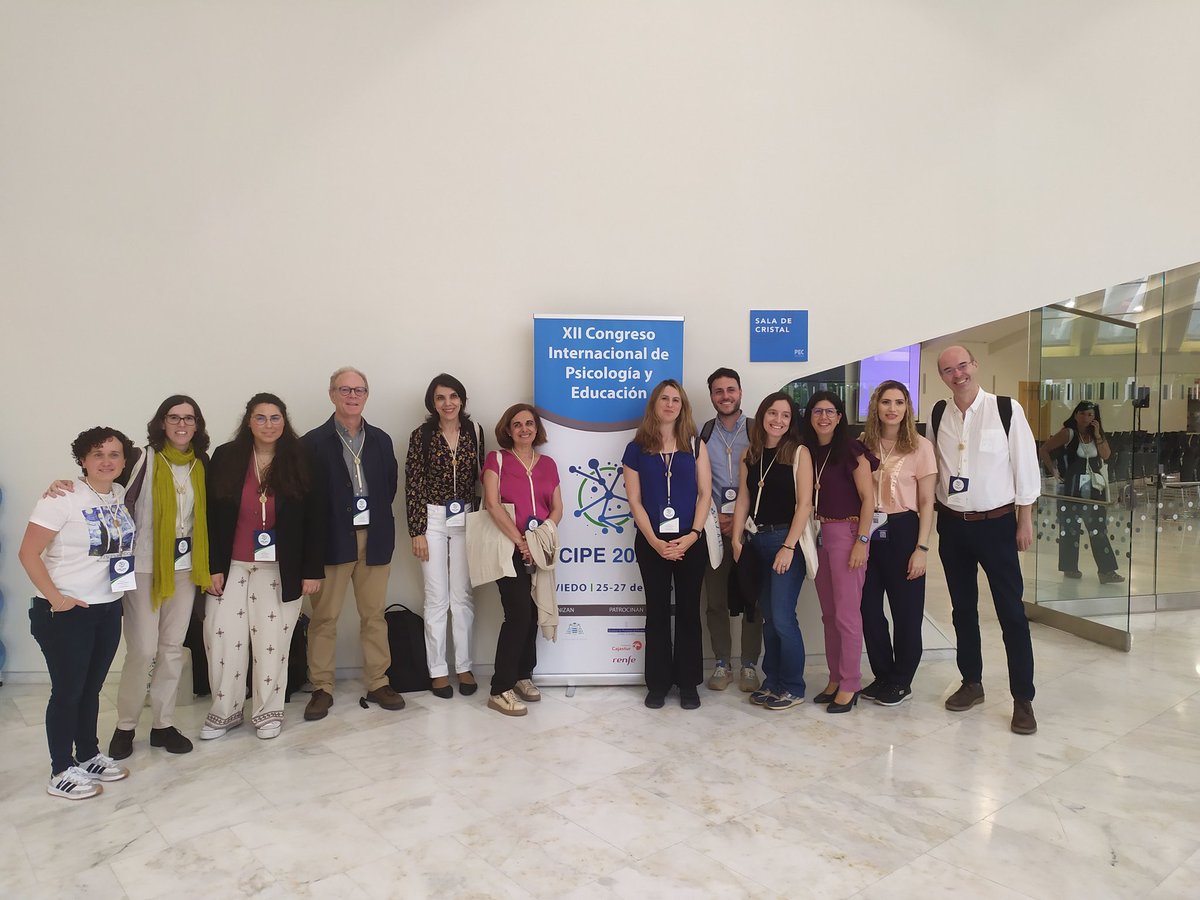 Disfrutando mucho el <a href="/Congresocipe25/">XII Congreso Internacional Psicología y Educación</a> Ayer fue día intenso de participación en simposios invitados de <a href="/proyectoEASE/">EASE</a> y con compañeras de <a href="/iased_group/">IASED</a> y hoy listas para seguir aprendiendo e intercambiando ideas🙂
