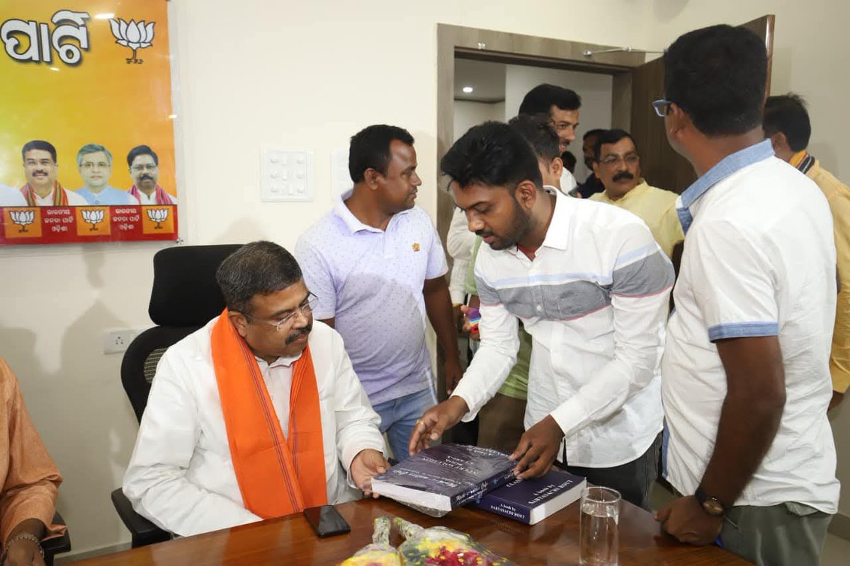 sabyarout533's tweet photo. Warm birthday wishes to Hon'ble Minister of Union Of Education Shri @dpradhanbjp @EduMinOfIndia https://t.co/16rv7C64px