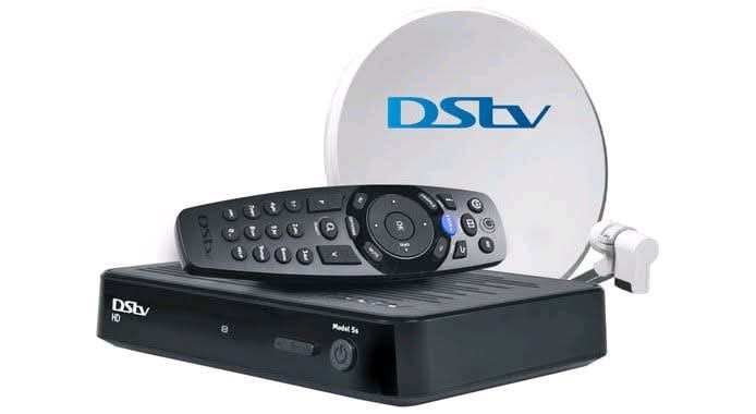 Another day , another dollar get your Hd Dstv decoder so you can get to see your favourites on your screen

THE BEST OF SWEET GULUVA
SWEET GULUVA X DSTV
#SweetGuluvaOnDstvAd
#AkhonamathembaZwane