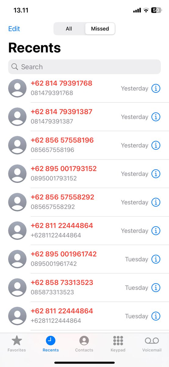 KhanifridwanST's tweet photo. @ARSIPAJA Beresin panggilan spam autodial mu anjir @Telkomsel https://t.co/3uGjfBTvAl