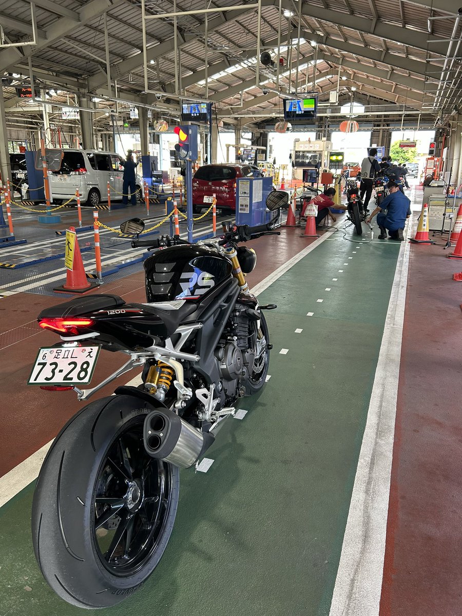 superkenmoto's tweet photo. まじかよ！ https://t.co/SBoyK3LTeE
