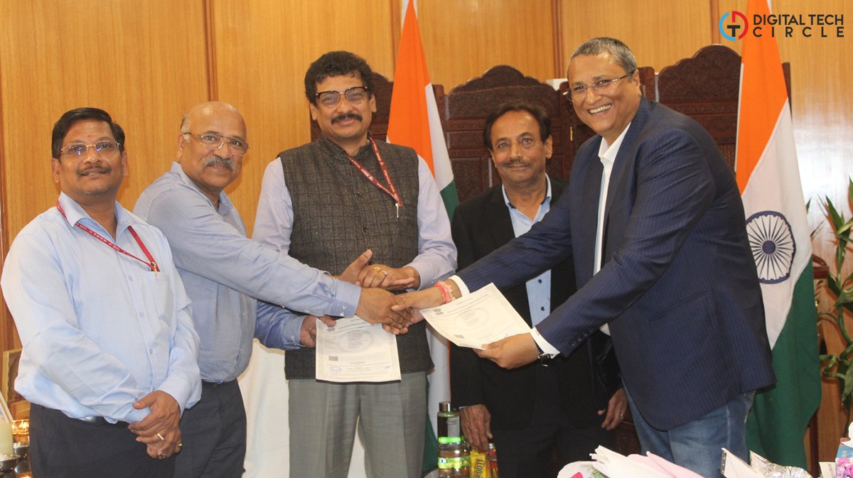digi_techcircle's tweet image. Polycab India signs INR 6,447 Crore BharatNet Phase-III Deal With BSNL in 3 States

Newsletter : bit.ly/46dY1kl
Visit : digitaltechcircle.in

#Polycab #BharatNet #BSNL #Gartner #Nabstract #Analytics #DigitalIndia  #Enterprise #Technology #digital #tech #circle #dtc