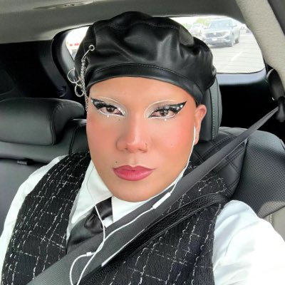 BURRYtos's tweet photo. #NewProfilePic https://t.co/Xg8dyEa60m