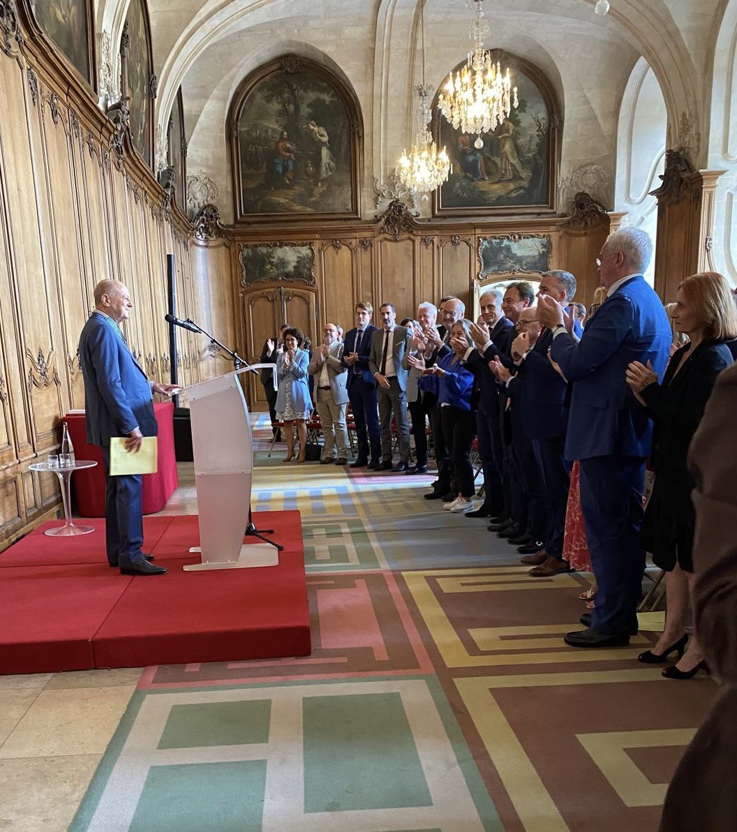 ALIPHFoundation's tweet image. Congratulations to Aliph’s Board Member Jean-Claude Gandur for being awarded Commandeur des Arts et Lettres.A great honor for him and @ALIPHFoundation !