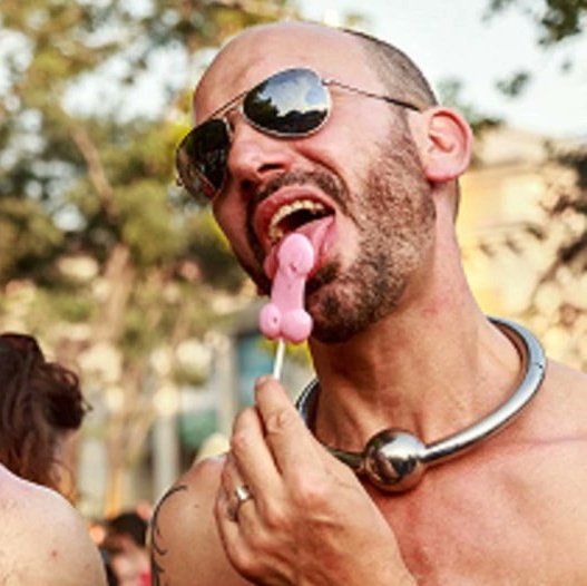 NOWARNONATONOU1's tweet image. PSICO FOLLIE GENDERISTE 🤮
#GayPride #MilanoPride #RomaPride #RomaPride2025 #Pride #Pride2025 #GENDER #LGTBQ #UE #SOROS #PartitoDemocratico #PD #EllySchlein #ellyesse #GENDER #SALIS