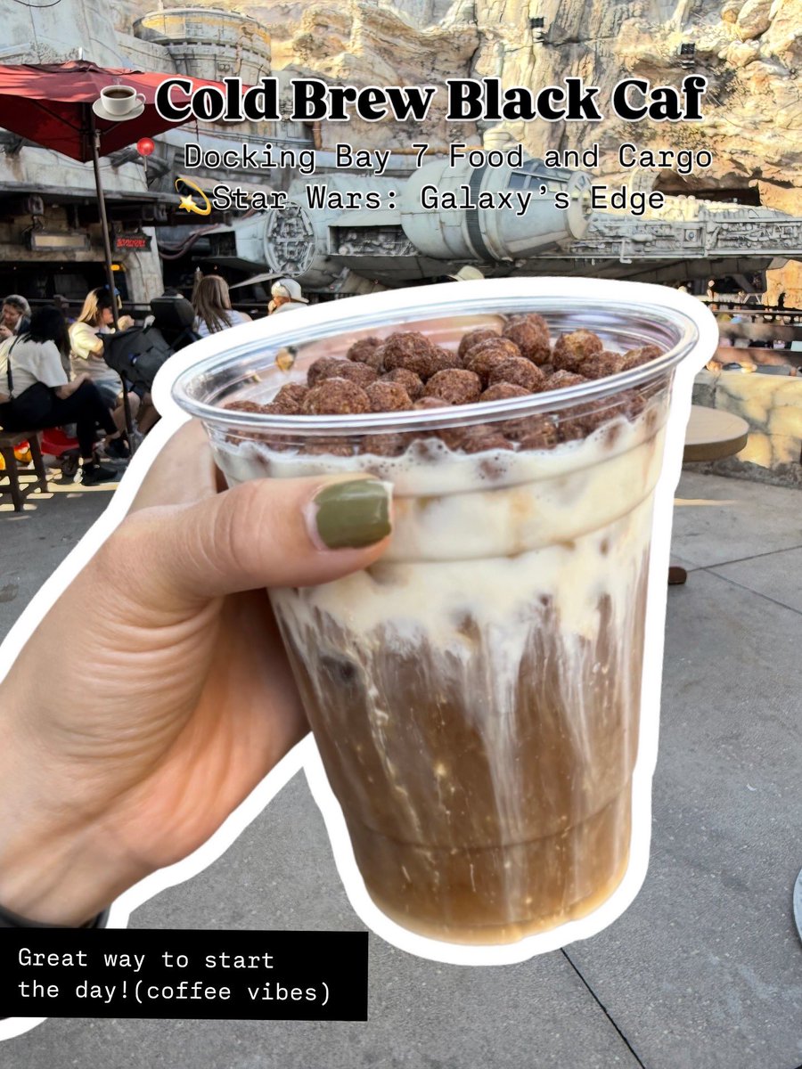 TalkToLiset's tweet image. I’m just here for the snacks 😮‍💨

Birria grilled cheese, cocoa puff cold brew, tajín Dole Whip, and warm cookies… all inside Disneyland 🍴🏰
Tag someone who’d eat all of this with you 👇
#DisneylandEats #ThemeParkFood #FoodieVibes #disneyland