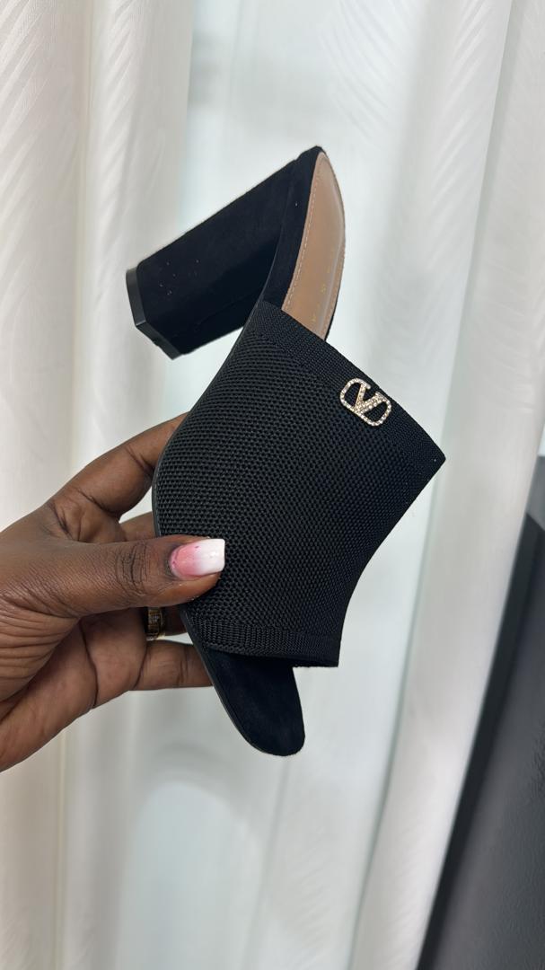 Anna's Store (@anna_store6) on Twitter photo Happy Thursday everyone!
Open Toe Block Heels available <a href="/75000/">morgan</a> ugx.
Sizes available:
๐ 37
๐ 38
๐ 39
๐ 40
๐ 41.
Call /WhatsApp 0757318840 /0788043189 for deliveries. #SiriNiNunbers Arsenal /Enzo /Partey /Kenyans /Norgaard /Eminem /Arteta /Brentford /Larry /Mwenda /Zubi /Bintu Happy Thursday everyone!
Open Toe Block Heels available <a href="/75000/">morgan</a> ugx.
Sizes available:
๐ 37
๐ 38
๐ 39
๐ 40
๐ 41.
Call /WhatsApp 0757318840 /0788043189 for deliveries. #SiriNiNunbers Arsenal /Enzo /Partey /Kenyans /Norgaard /Eminem /Arteta /Brentford /Larry /Mwenda /Zubi /Bintu
