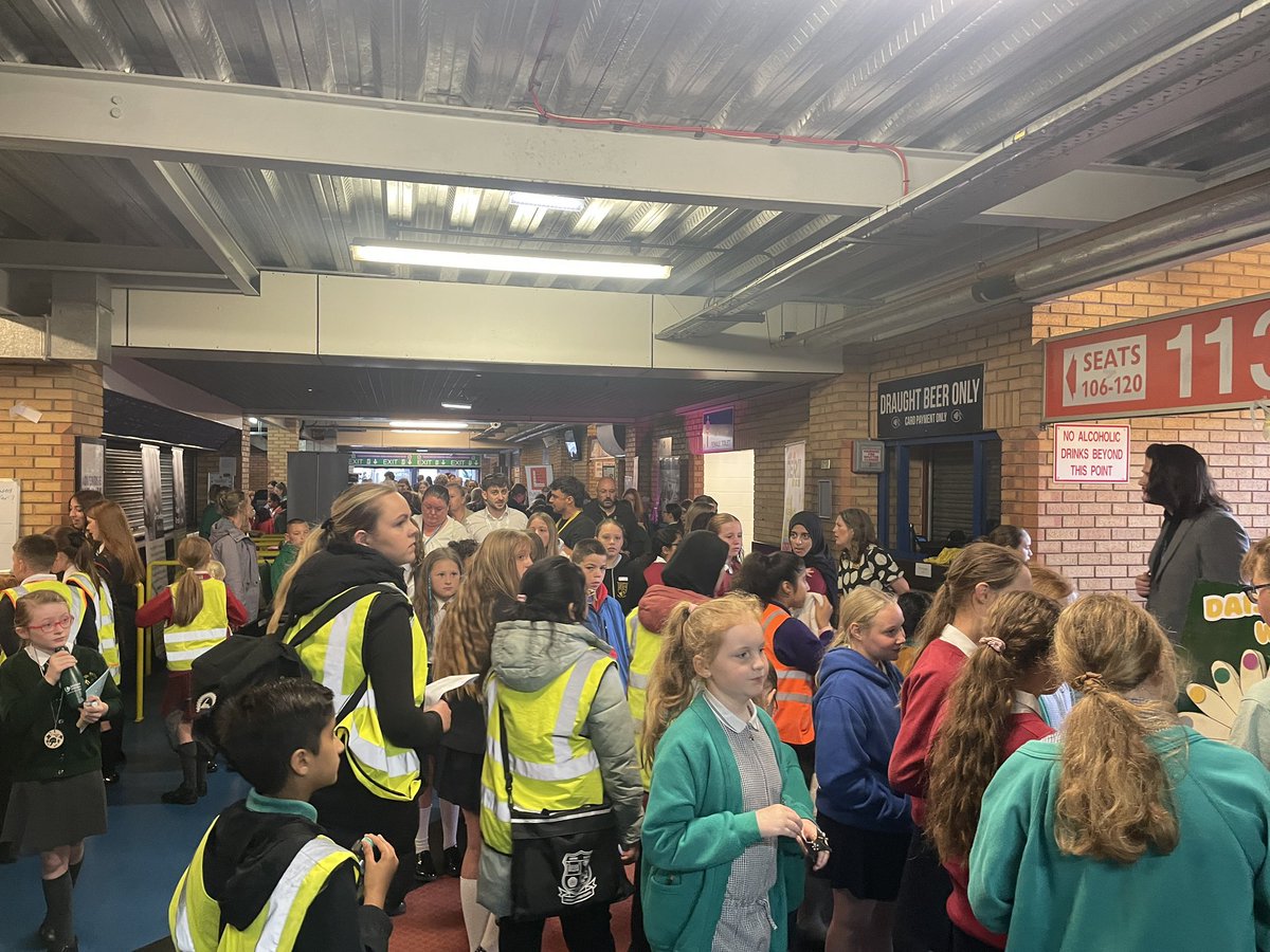 BRFCTrust's tweet photo. ♻️🍃Today we are delighted to be hosting the @Sch_ESD_Conf North West, where we are welcoming hundreds of students from schools from across the North of England to Ewood Park to find out how they can make their lives more sustainability!

#BRCTInclusion #BRCTEvents https://t.co/UZTitEju91