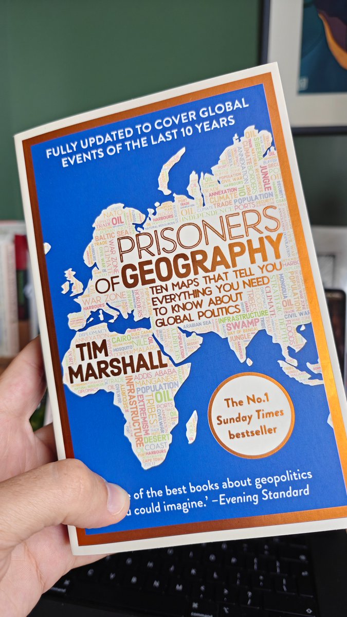 markcooperjones's tweet image. As a big fan of @Itwitius &apos;Prisoners of Geography&apos; *before* it went stratospheric (all the nonfiction kudos to me) - it&apos;s lovely to be sent this updated edition with fancy cover by @eandtbooks - perfect bit of summer geopolitical reading.
