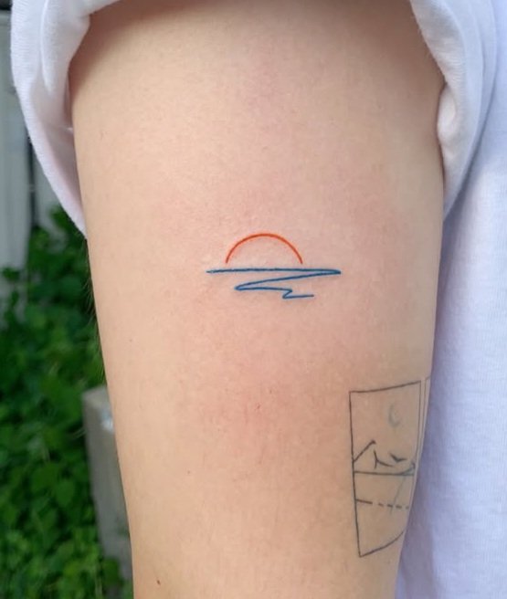 Simple sunset doodle tattoo