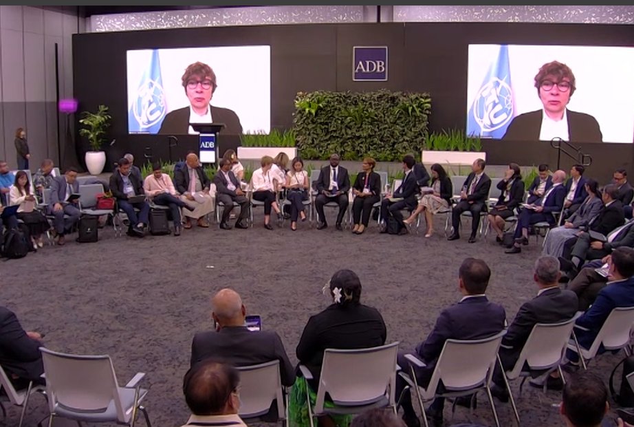 tlamanauskas's tweet image. At yesterday's @ADB_HQ Forum, I called for closing Asia-Pacific's #DigitalDivide!🌏📶
@ITU is supporting regional efforts, inc thru Digital Infrastructure Investment Initiative,#Partner2Connect partnership, #GreenDigitalAction,#SubmarineCable Resilience Advisory Body&amp;amp; @AIforGood!