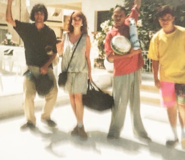 renifanpage's tweet image. ‘We were on holiday in Tunisia, it was the bands break after recording One Love which was released after their holiday. Great times’
📸 Richy JJ