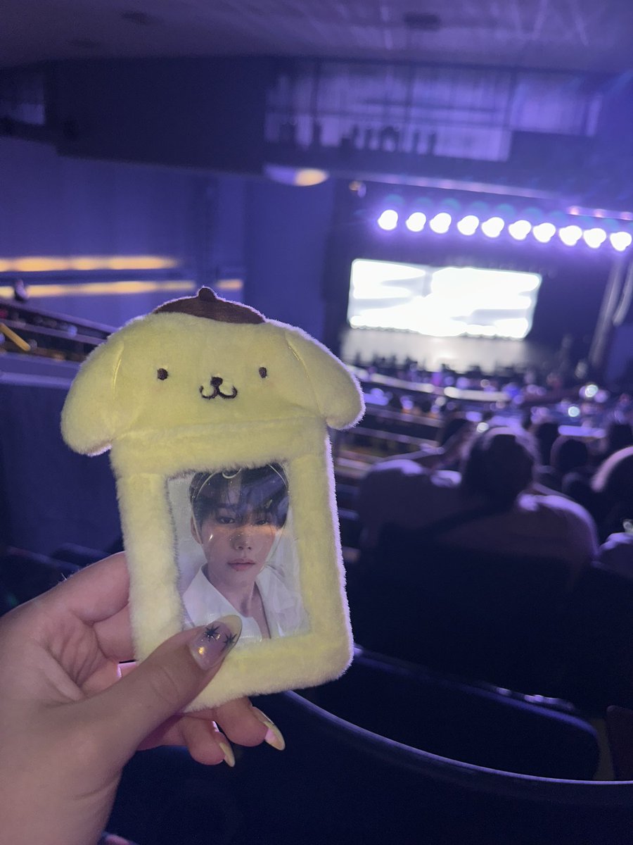 fixtiny's tweet photo. took seunghun to see his father 😁 https://t.co/opeWq7BvCr